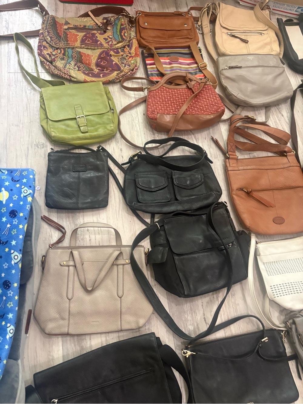 fossil lot bags - Picture 4 of 9